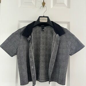 Black and White Plaid Short Sleeve Shirt